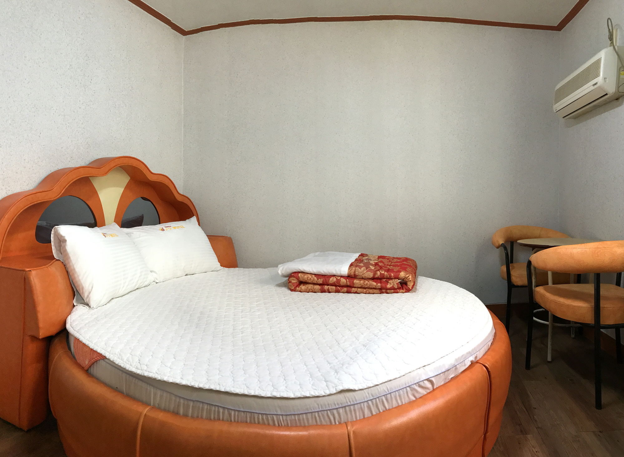 J Motel Busan Eksteriør billede