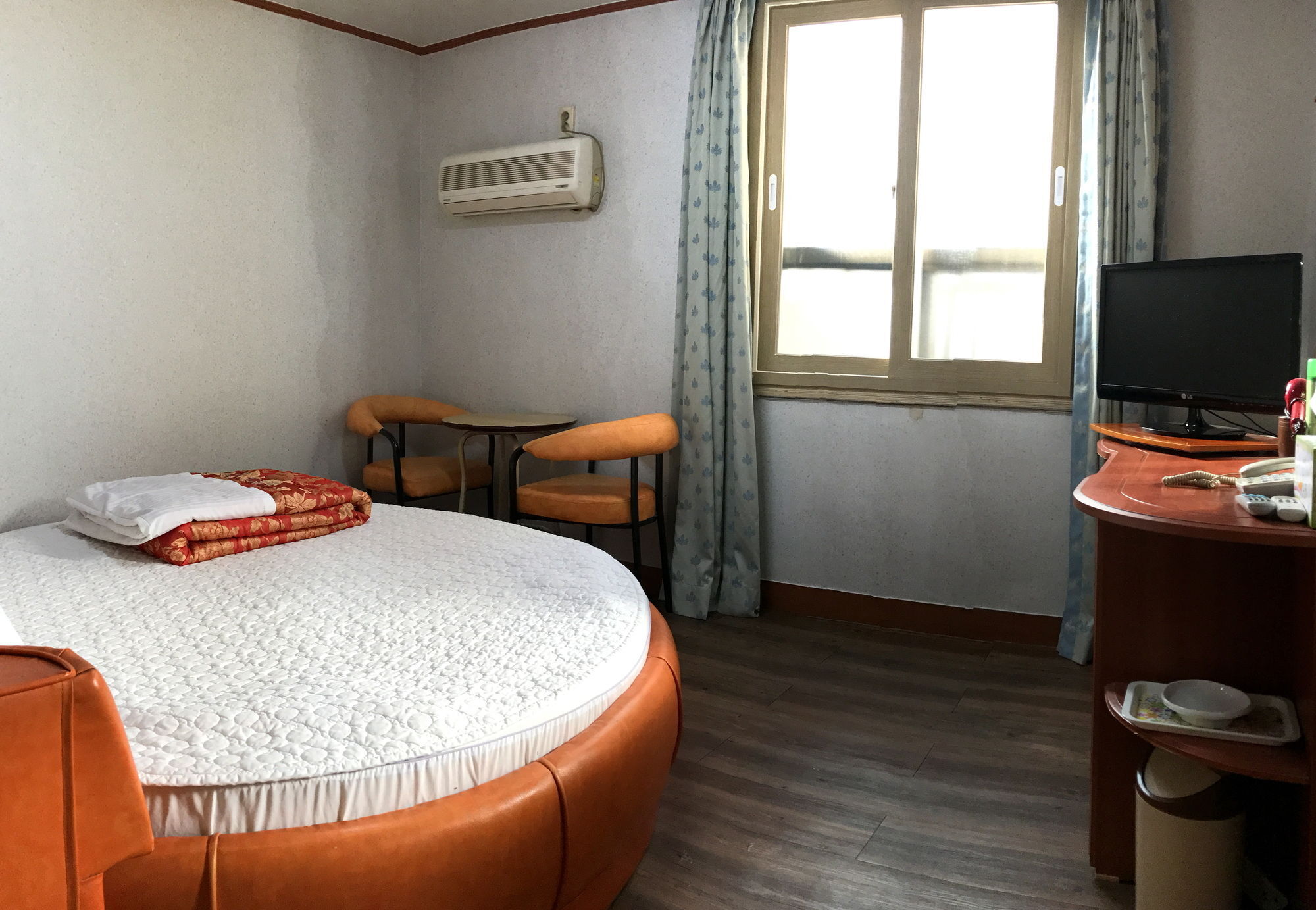 J Motel Busan Eksteriør billede