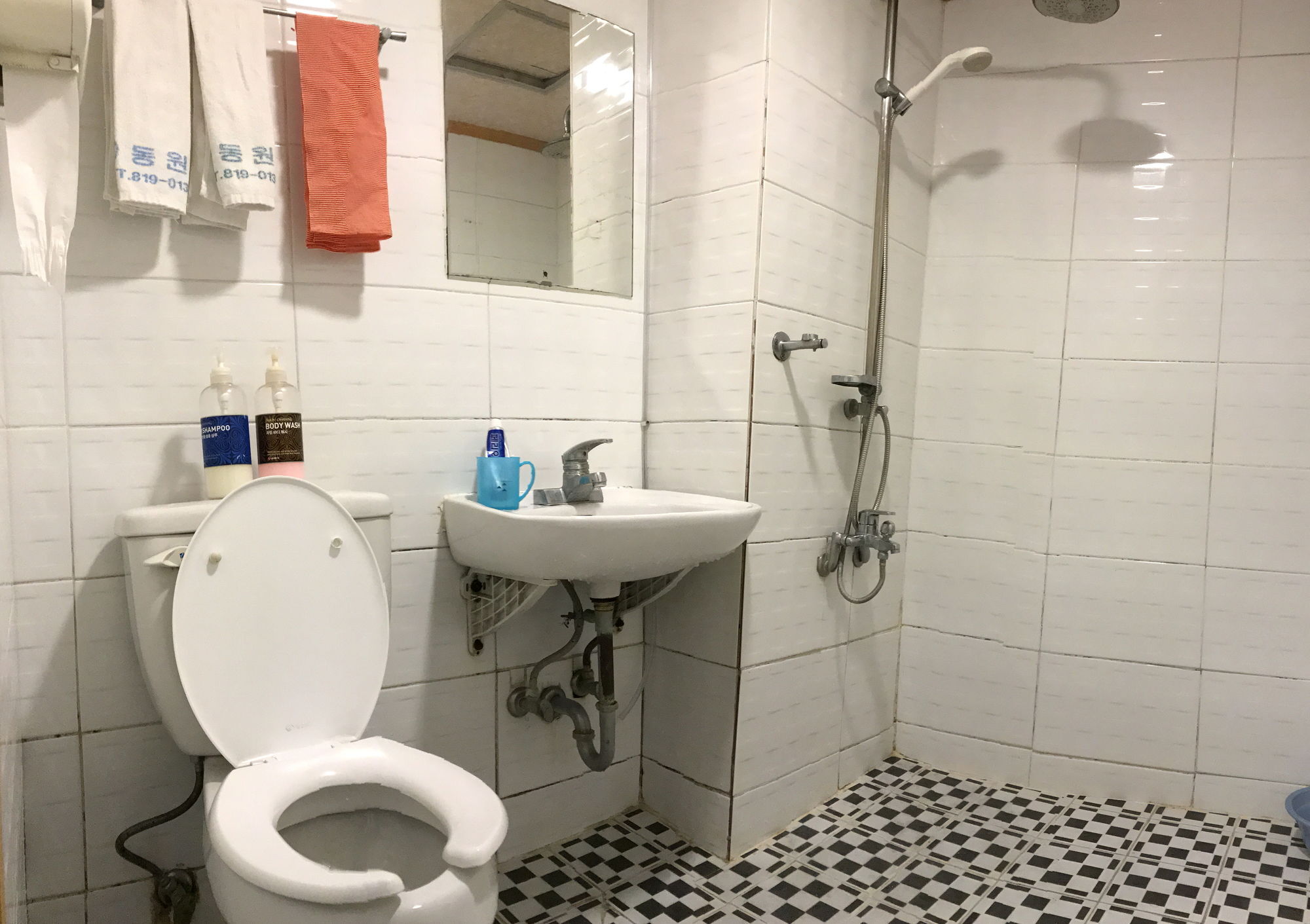 J Motel Busan Eksteriør billede