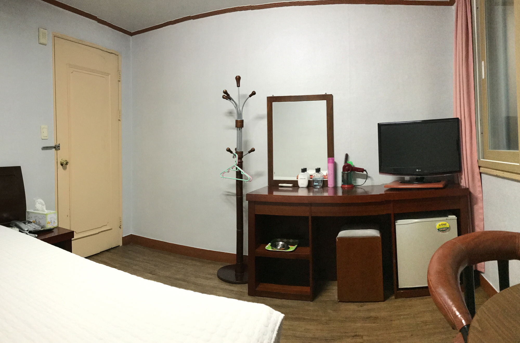 J Motel Busan Eksteriør billede